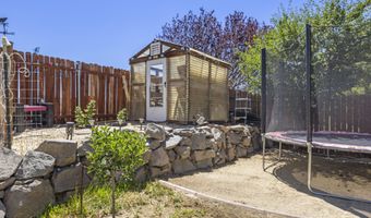 131 Hazelnut Dr, Fernley, NV 89408