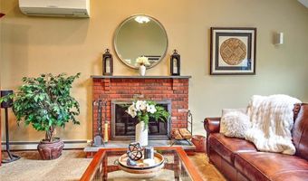 96 Windsong Rd, Cumberland, RI 02864