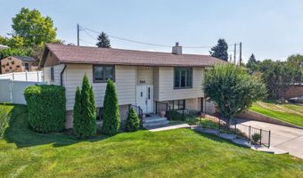 530 Highland St, American Falls, ID 83211