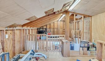 6804 NW 25th St, Bethany, OK 73008