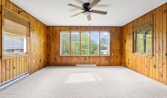 117 Taylor Woods Rd, Belgrade, ME 04917