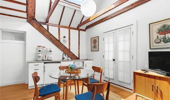 2 Hazard Ave, Newport, RI 02840