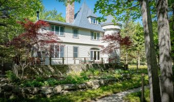 7 Greenway Ct, Bar Harbor, ME 04609