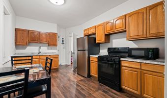 352 AVENUE C, Bayonne, NJ 07002