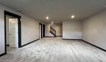 1232 Berkshire Ln, North Liberty, IA 52317