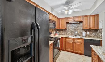 534 ORANGE Dr 13, Altamonte Springs, FL 32701