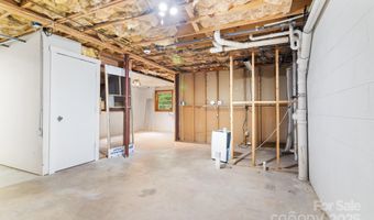 217 Royal Pines Dr, Arden, NC 28704