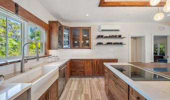 65 N Holokai Rd, Haiku, HI 96708