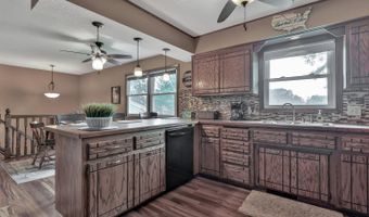15117 Yakima St NW, Anoka, MN 55303