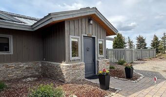 102 Silverwood Dr, Bellevue, ID 83313