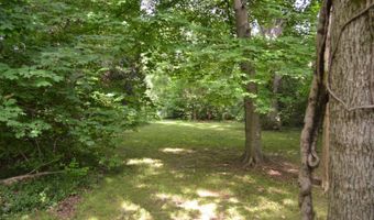 320 N Fourth St, Albion, IL 62806
