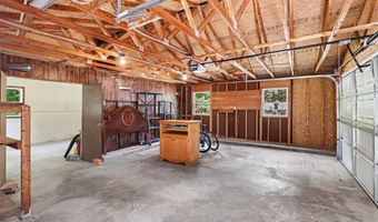 546 S Sherman St, Allegan, MI 49010
