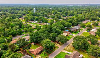 7604 Marathon Dr, Biloxi, MS 39532