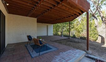 8530 Rockledge Rd, La Mesa, CA 91941