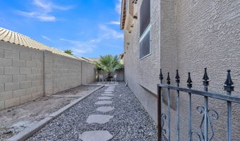 4484 E RUNAWAY BAY Dr, Chandler, AZ 85249