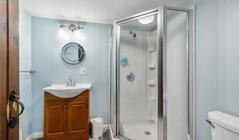 1707 Diamond Hill Rd, Cumberland, RI 02864