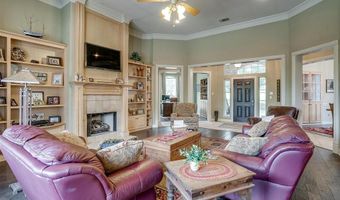 1717 Woodridge Ct, Aledo, TX 76008