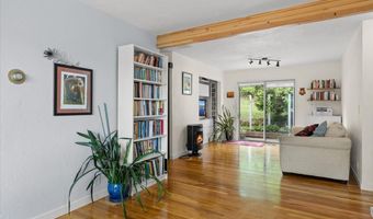 1840 Crestview Dr, Ashland, OR 97520