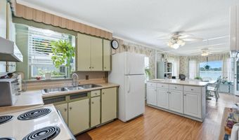 2948 E Skinner Lake N Dr, Albion, IN 46701