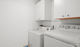 157 Ole Oak Rd, Allenhurst, GA 31301