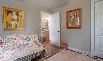 344 Gibson St, Abingdon, VA 24210