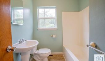 41 Boxwood Ln, Bassett, VA 24055