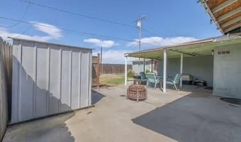 11428 Redwood St, Armona, CA 93202