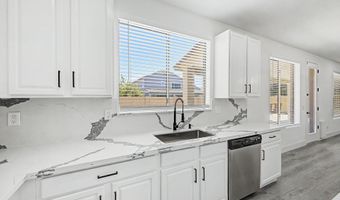 10925 W DAVIS Ln, Avondale, AZ 85323