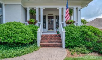8 Creekside Way, Asheville, NC 28804