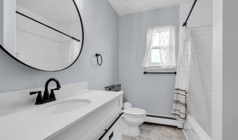 6 ROXBURY Dr, Barnegat, NJ 08005