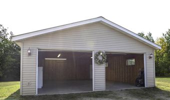 24 Cherry Cir, Babbitt, MN 55706