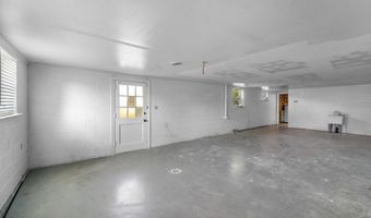 19301 Pleasant View Dr, Abingdon, VA 24211
