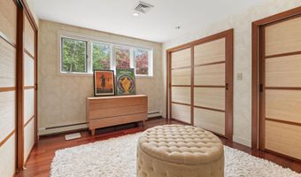 99 Birkdale Rd, Bedford, NH 03110