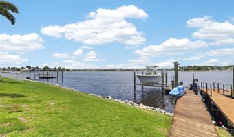 5243 BRIGHTON SHORE Dr, Apollo Beach, FL 33572