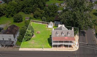 4 N GREENWICH St, Alloway, NJ 08001