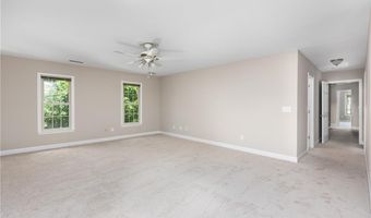 164 Fieldwood Dr, Advance, NC 27006
