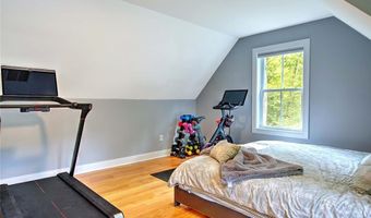 296 Twin Brook Ln, Coventry, RI 02816