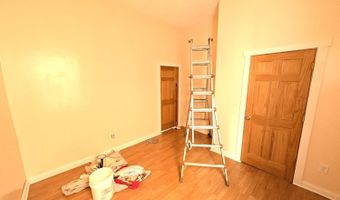 327 333 2nd St, Aurora, IN 47001