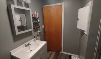 3266 Ravenwood Ave, Ann Arbor, MI 48103