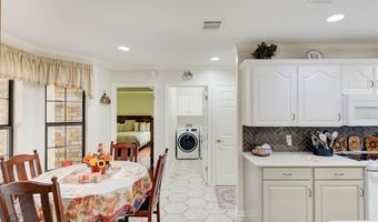 4101 Lakeway Cir, Benton, LA 71006