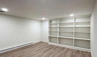 46 Overlook Rd, Alpine, NJ 07620