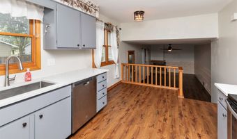 1101 SE Innsbruck Dr, Ankeny, IA 50021