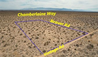 38 Beaver Rd, Adelanto, CA 92301