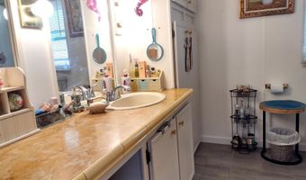 135 Tranquila Dr 61, Camarillo, CA 93012