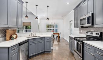 73100 John Dr, Abita Springs, LA 70420