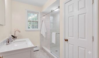 25 Goose Hill Rd, Chester, CT 06412