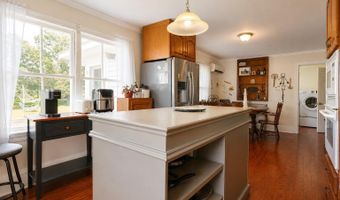 112 N College St, Atkinson, NC 28421