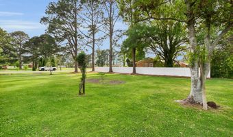288 S 5th St, Aurora, NC 27806