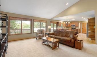 1300 26TH St SW, Austin, MN 55912