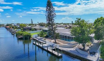 6531 SANTIAGO Ct, Apollo Beach, FL 33572